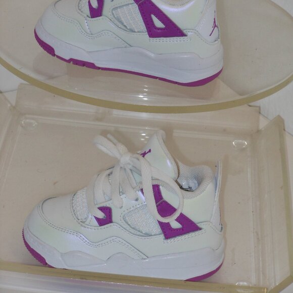 JORDAN RETRO 4 (TD) WHITE HYPER-VIOLET COLOR LACE UP SNEAKERS SIZE 5C - Picture 6 of 7
